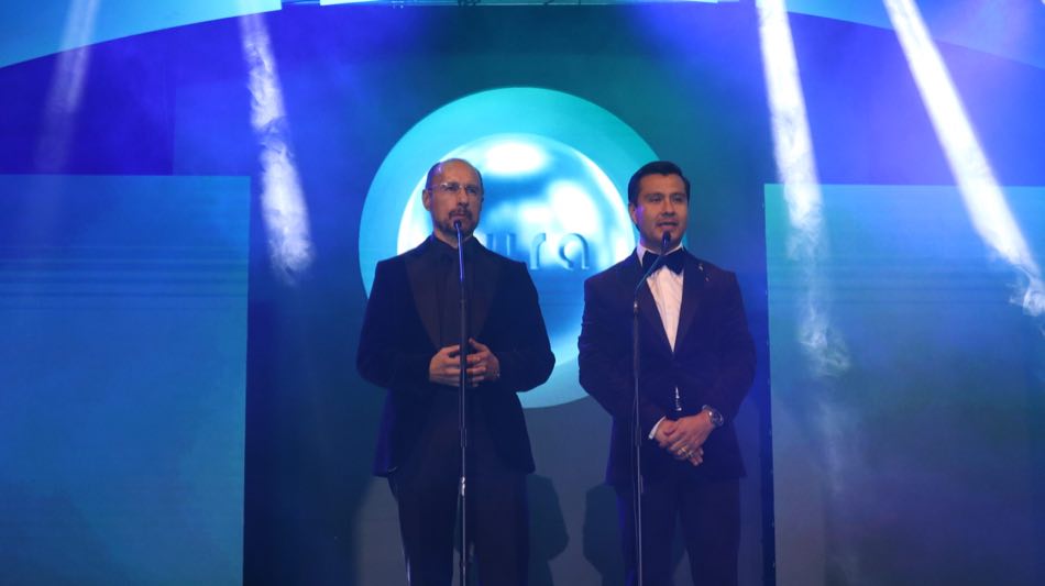 Diego Plaza en la ceremonia de los Premios Aura.